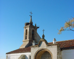 lateral iglesia santa catalina - Fuente La Lancha